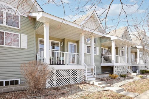 3203-2826 Clover Ridge Dr, Chaska, MN, 55318-4514 | Card Image