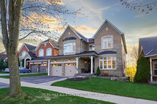 64 Button Cres, Uxbridge, ON, L9P1Z6 | Card Image