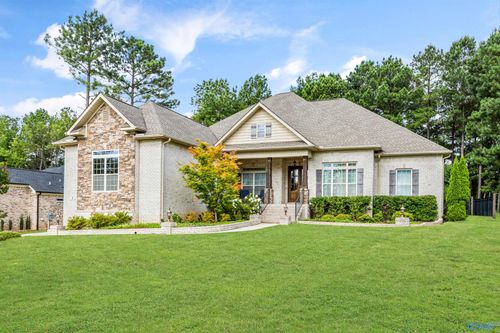 4 Bluff Creek Cir Se, Huntsville, AL, 35803-1986 | Card Image