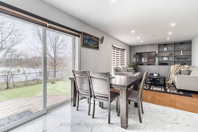 324 Van Kirk Dr, House other with 6 bedrooms, 5 bathrooms and 4 parking in Brampton ON | Image 12
