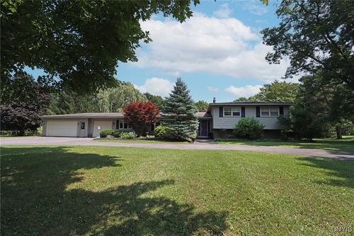 4518 Limestone Dr, Manlius, NY, 13104-2508 | Card Image