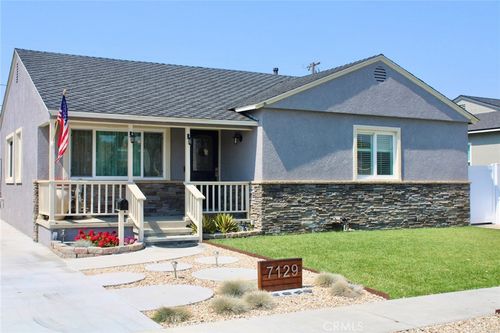 7129 E Peabody St, Long Beach, CA, 90808-2313 | Card Image