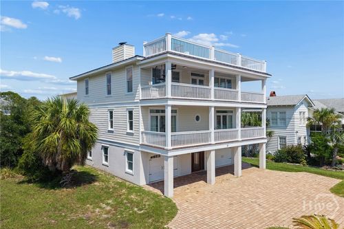 10 8th St, Tybee Island, GA, 31328-9532 | Card Image
