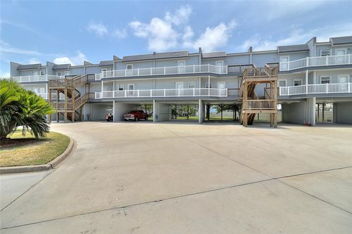 b1516-900 N Station St, Port Aransas, TX, 78373-5025 | Card Image