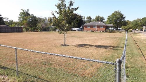 2460 Bushnell Ave, Riverside, OH, 45404-2406 | Card Image