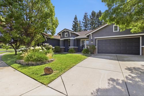 2151 Wilcox Ranch Rd, Plumas Lake, CA, 95961-9047 | Card Image