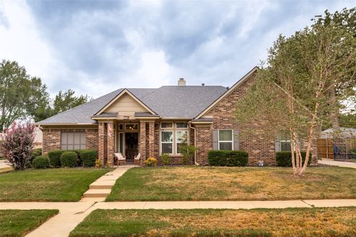 5201 Alexander Dr, Flower Mound, TX, 75028-1072 | Card Image