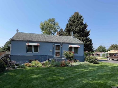 2542 E B St, Torrington, WY, 82240-2032 | Card Image