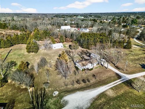 3475 Cedar Vista Dr, Wentzville, MO, 63385-5110 | Card Image