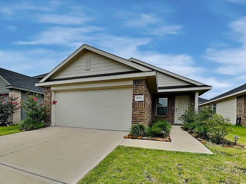 18714 Mercer Falls Dr, Hockley, TX, 77447-2282 | Card Image