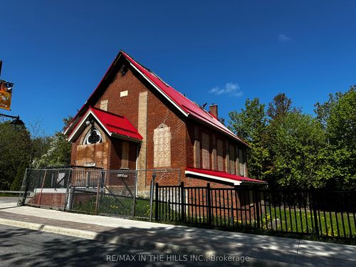 1532 Queen St, Alton, ON, L7K0C2 | Card Image