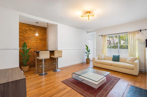 apt-103-1521 Meridian Ave, Miami Beach, FL, 33139-3459 | Card Image