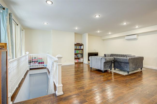67 Brewster St, House other with 4 bedrooms, 3 bathrooms and null parking in Staten Island NY | Image 24