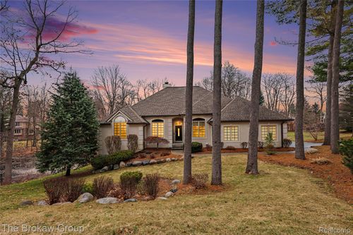 1672 Deer Path Trl, Oxford, MI, 48371-6059 | Card Image