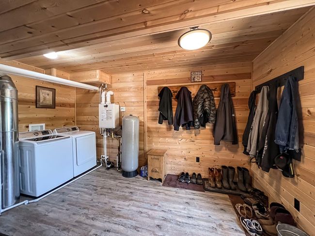 20133 Twp Rd 832, House other with 3 bedrooms, 2 bathrooms and null parking in St Isidore AB | Image 27