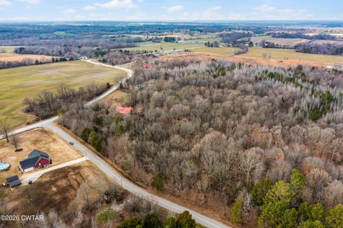42 Lake Hayes Estates Road, Trenton, TN, 38382 | Card Image