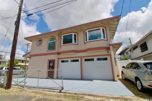 821 Momolio St, Honolulu, HI, 96817-3083 | Card Image