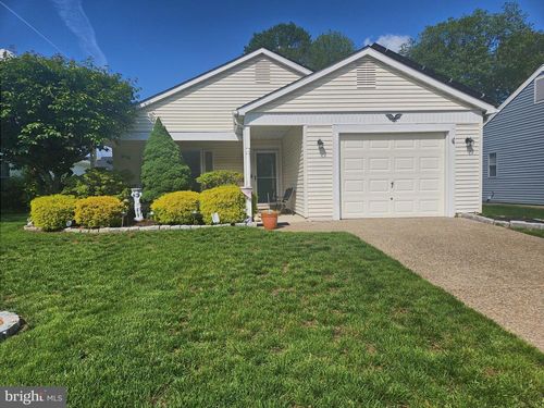 68 Finchley Ct, Southampton, NJ, 08088-1008 | Card Image