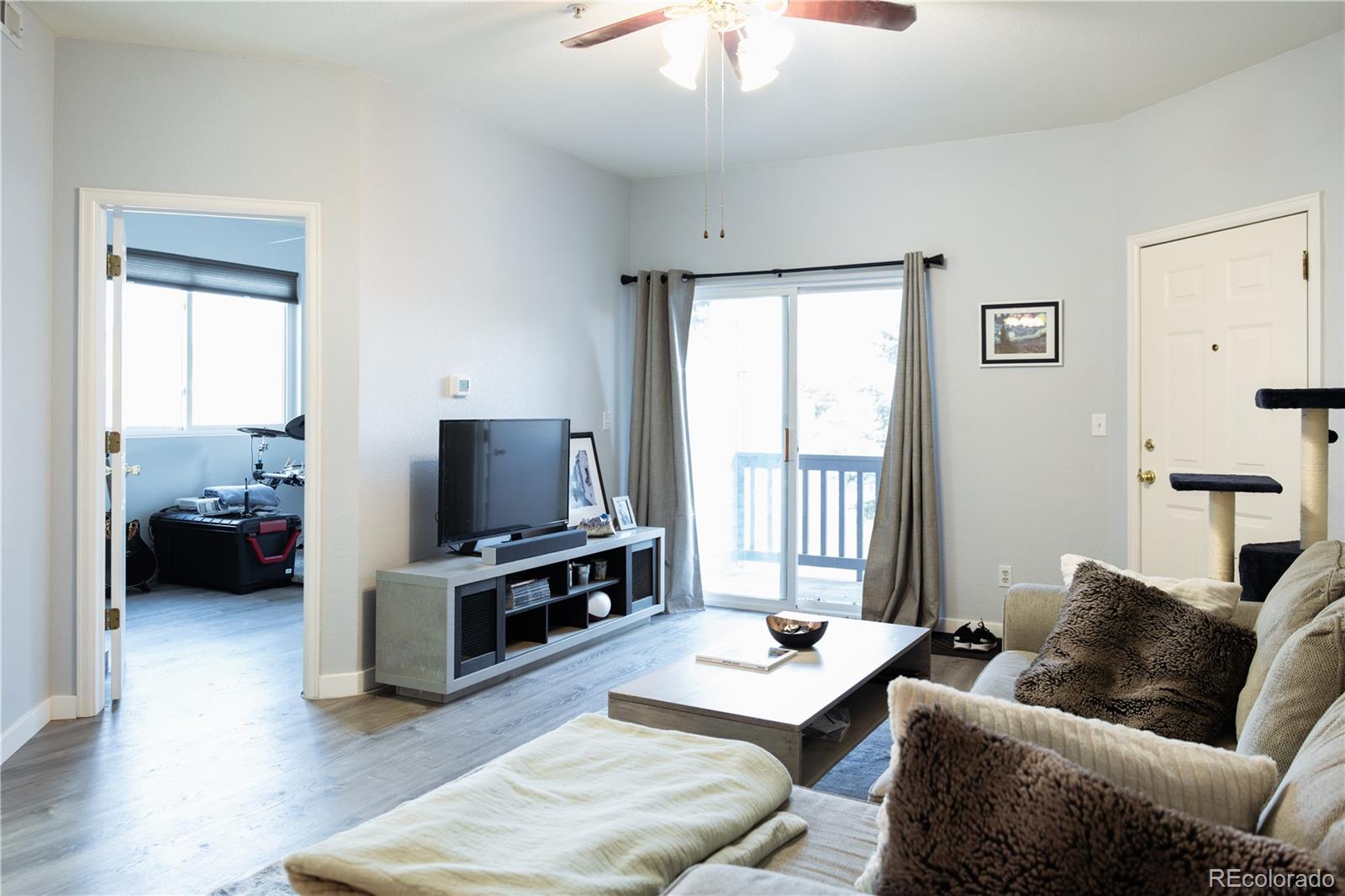 Residential Lease in Longmont