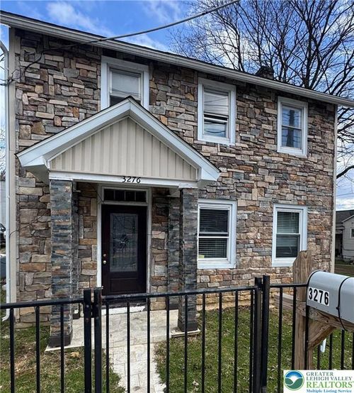 3276 Easton Ave, BETHLEHEM, PA, 18020-3451 | Card Image