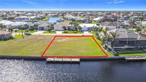 3338 Sandpiper Dr, PUNTA GORDA, FL, 33950-6672 | Card Image