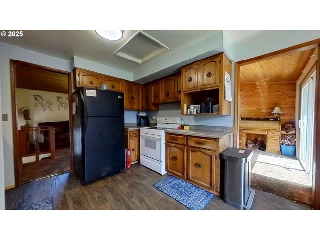 6356 Dole Rd, House other with 4 bedrooms, 3 bathrooms and 2 parking in Myrtle Creek OR | Image 12