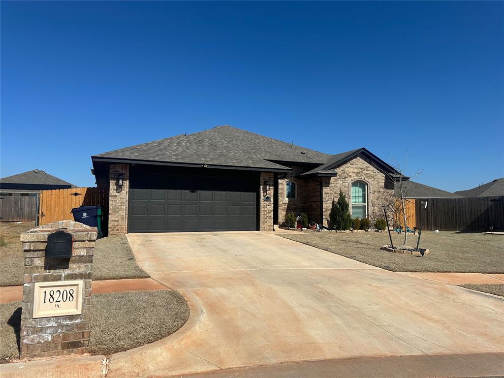 Sunny Stone Ct, Edmond, OK 73012