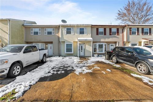 3225 Scarborough Way, Virginia Beach, VA, 23453 | Card Image