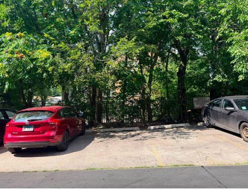 space5-4956 Kimball Ave, Chicago, IL, 60625-5111 | Card Image
