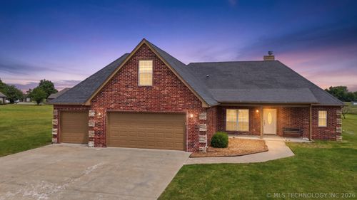 12453 N 167th East Ave, Collinsville, OK, 74021-5196 | Card Image