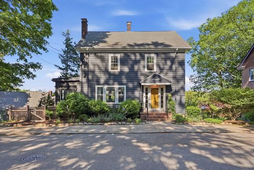 24 Cedarwood Rd, Boston, MA, 02130-3004 | Card Image