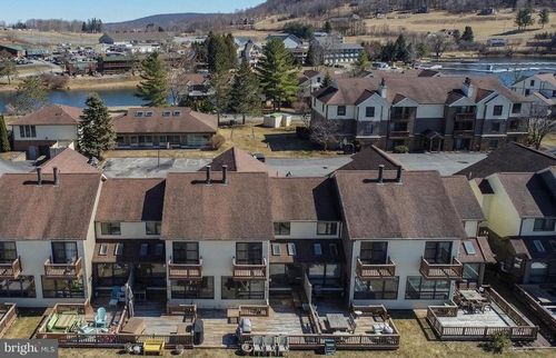 33-33 Ski Harbor Dr, Mc Henry, MD, 21541-1555 | Card Image