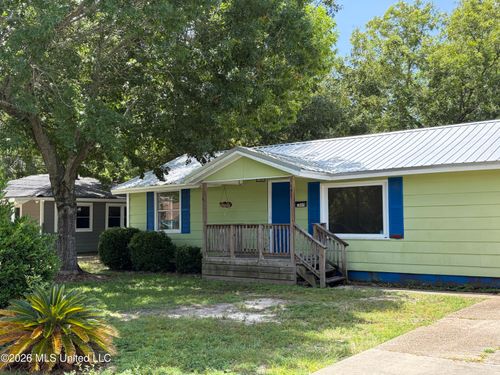 1695 Wiltshire Blvd, Biloxi, MS, 39531-3431 | Card Image