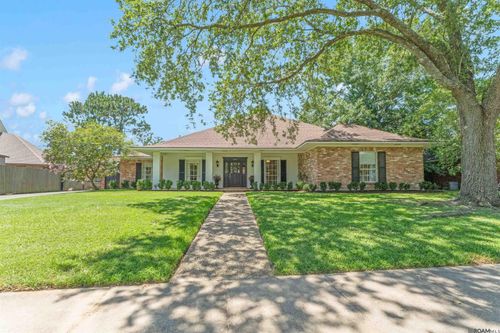 525 W Woodruff Dr, Baton Rouge, LA, 70808-5133 | Card Image