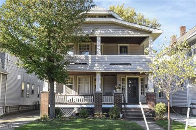 View of front facade with a porch | Image 1