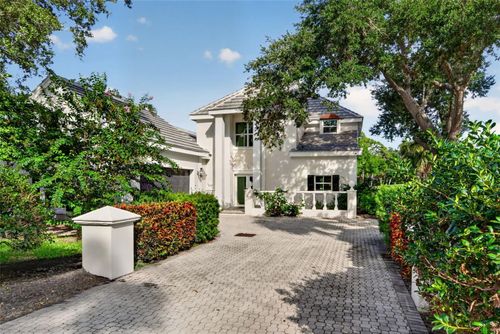 226 Saint James Park, OSPREY, FL, 34229-9065 | Card Image