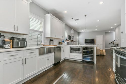 3-349 Meridian St, Boston, MA, 02128-4953 | Card Image