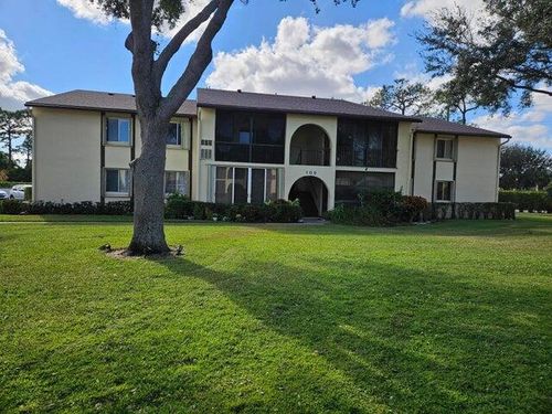 b-2-105 Lake Pine Cir, Greenacres, FL, 33463-5526 | Card Image