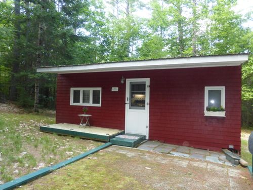 9 Roberts Ln, Porter, ME, 04068-3055 | Card Image