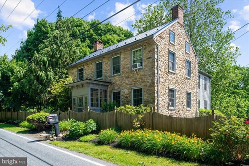 1238 Huffs Church Rd, BARTO, PA, 19504-9019 | Card Image