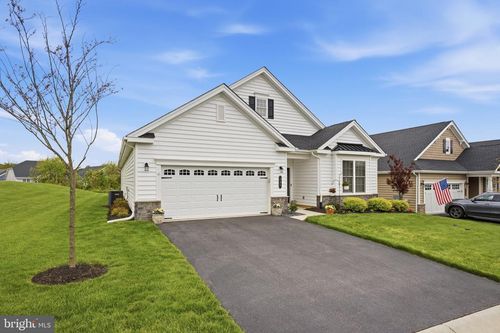 342 National Dr, DOWNINGTOWN, PA, 19335-1667 | Card Image