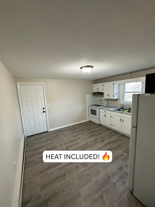 apt-9-31 Joyce St, Webster, MA, 01570-2742 | Card Image