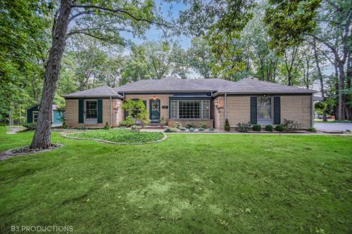 151 Sylvan Dr, Valparaiso, IN, 46385-6080 | Card Image