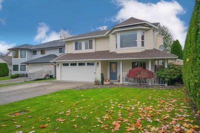 21125 92b Ave, House other with 5 bedrooms, 3 bathrooms and 6 parking in Langley BC | Image 2