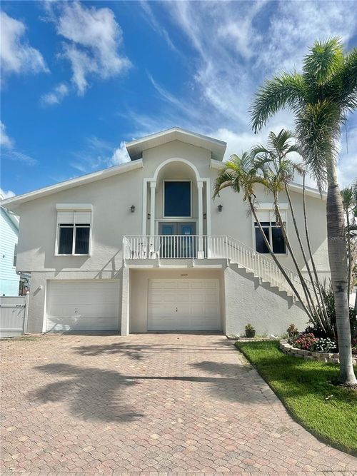 2-14007 Vivian Dr, MADEIRA BEACH, FL, 33708-2218 | Card Image