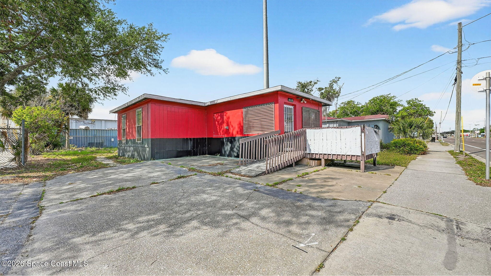 515 Gdn St, Titusville, FL 32796-3404