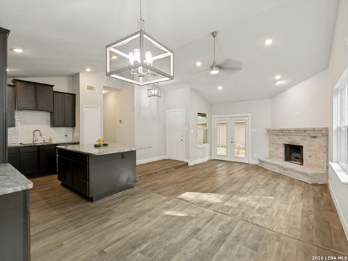 13430 Pebble Holw, San Antonio, TX, 78217-1836 | Card Image