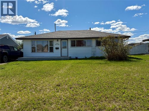 10905 Turgeon Dr, Dawson Creek, BC, V1G2W9 | Card Image