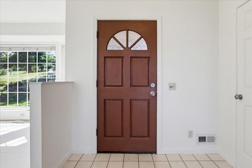 8422 Memory Lane, Auburn, CA, 95603 | Card Image