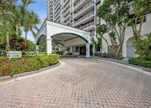 908-3640 Yacht Club Dr, Aventura, FL, 33180-3558 | Card Image